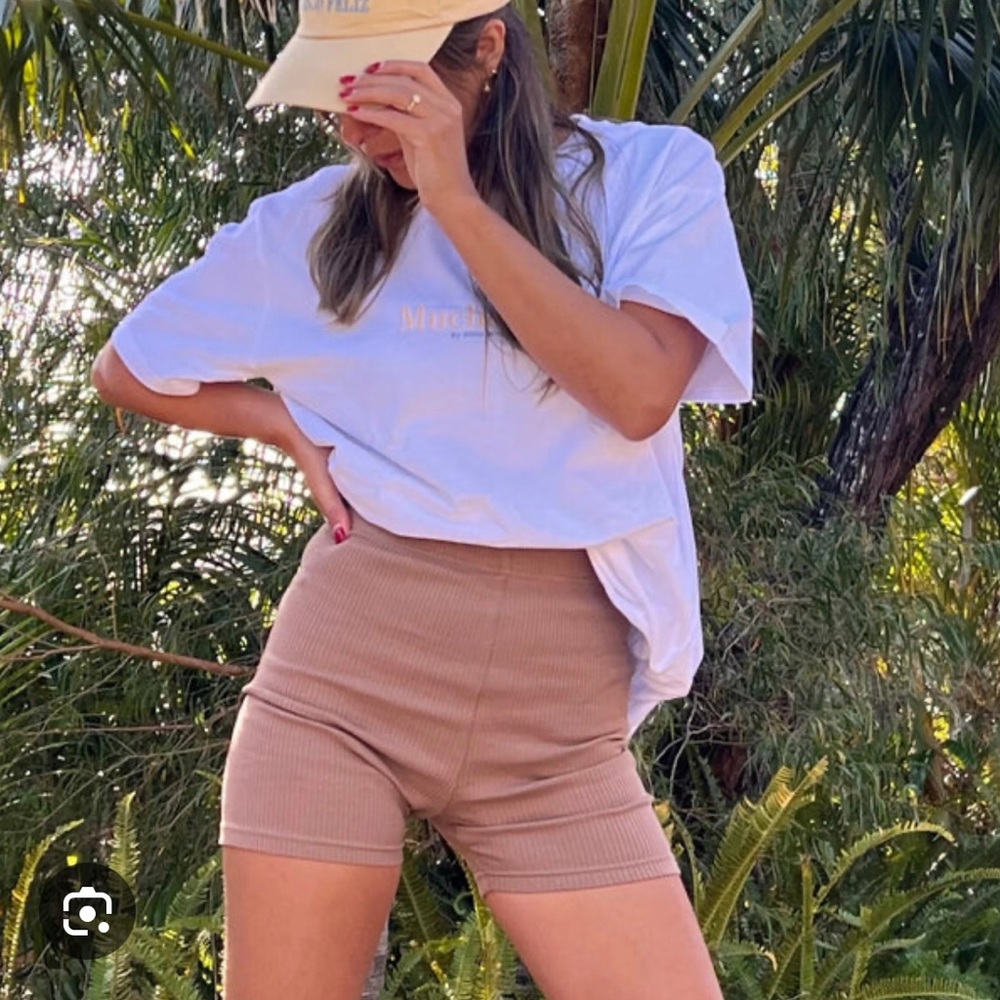 By Billie Barra Ribbed Short Tobacco
